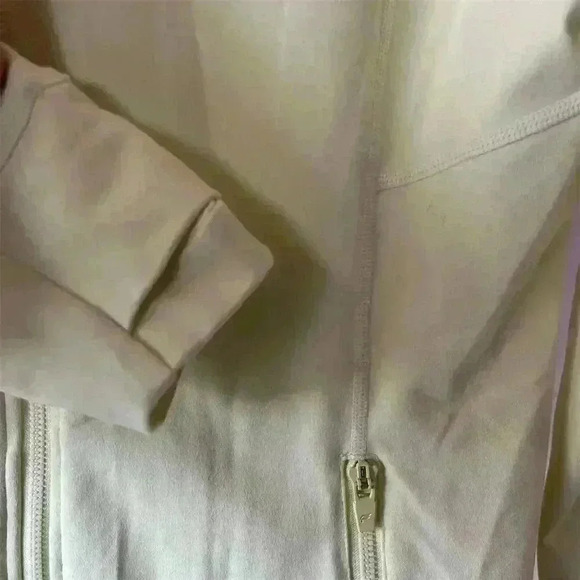 Fabletics Women's Full-Zip Jacket Light Neon Green Size L Lightweight Casual - Picture 5 of 9